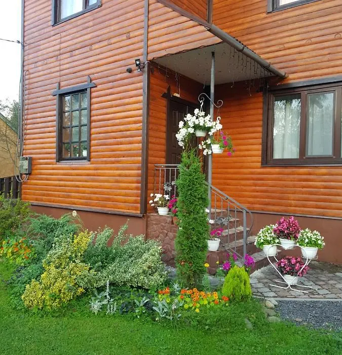 Hit House-1